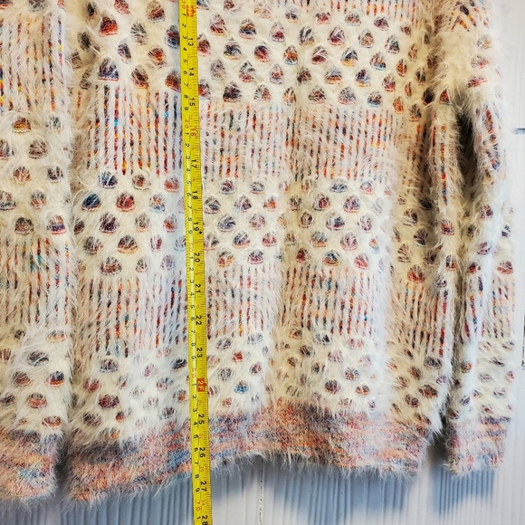 Minkas Rainbow Fuzzy Soft Sweater. XL. EUC - Picture 5 of 6